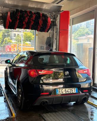 Alfa Romeo Giulietta quadrifoglio verde