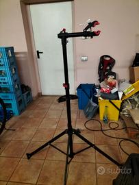 cavalletto manutenzione bici