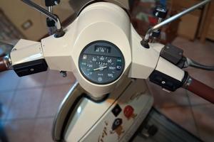 eccellente vespa px elestart 