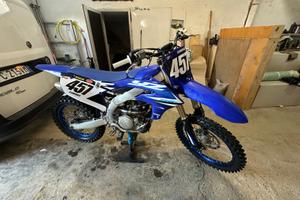 Yamaha yzf250
