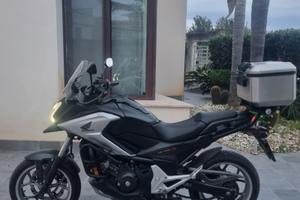 Honda NC750X DCT 2018