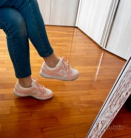 Nike dunk bianche e rosa