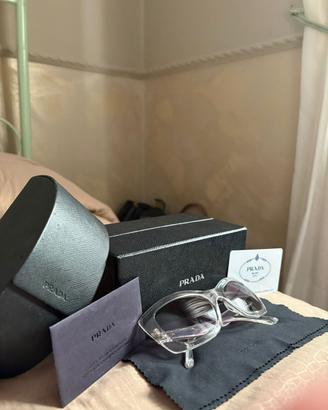 Occhiali da sole Prada