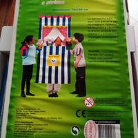 teatrino delle marionette da appendere 