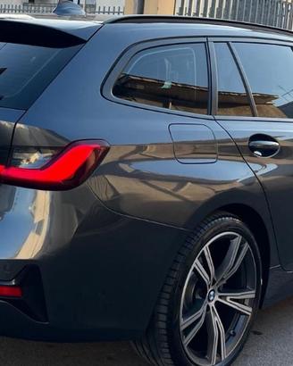 Auto BMW serie 3 sport come nuova in garanzia