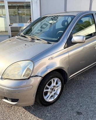 TOYOTA Yaris 1.4 Tdi D-4D cat 5 Pt. Sol