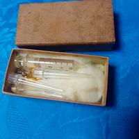 Set siringa vetro vintage con contenitore