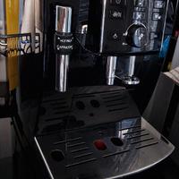  Macchina caffè Automatica DeLonghi ECAM 23.125.B