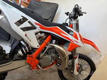 Motocross ktm 85