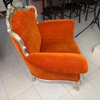 Titolo: Poltrona stile Luigi XV in velluto arancio