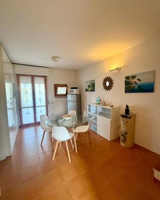 Villetta a schiera Ronchi - Marina di Massa