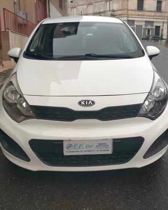 Kia Rio 1.1 CRDi WGT 5p. EX DISEL