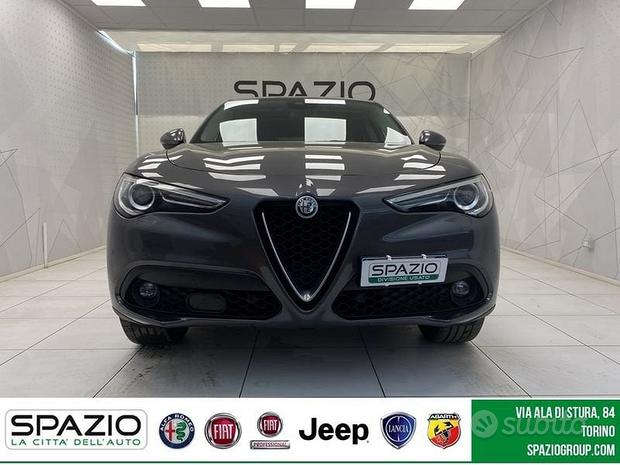 Alfa Romeo Stelvio 2017 2.2 t Executive Q4 21...
