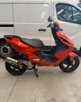 Yamaha aerox 50
