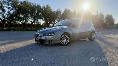 Alfa Romeo 147