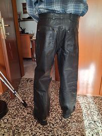 pantaloni in pelle 