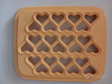 stampo ravioli / biscotti tupperware 