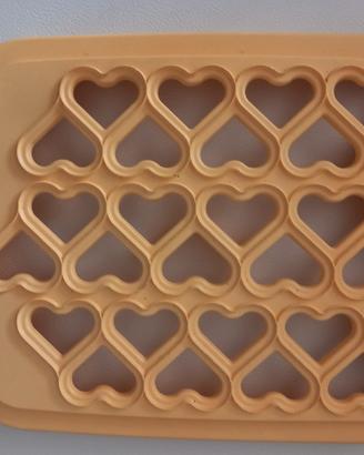 stampo ravioli / biscotti tupperware 