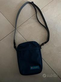 Borsetta marsupio blu columbia