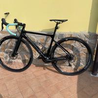 Bici da strada Bianchi Sprint 105 disk