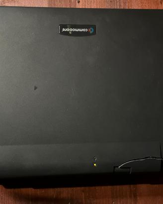 Laptop Commodore C-486SXLC + Floppy Avvio Win98