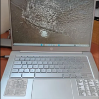 Chromebook hp 14a 8gb RAM 128 ssd