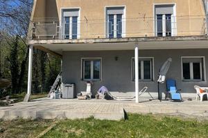 Appartamento di 95 m² con 4 locali a Pollone