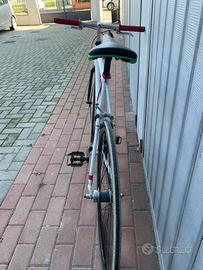 Bicicletta FIXIE con cambio automatico