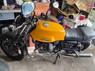 Moto guzzi v7 Classic