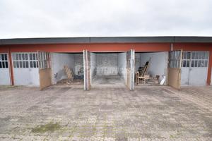 Box a Volpiano Via Goya 1 locali