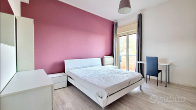 Ampia e luminosa camera singola Catania