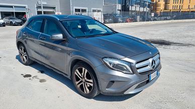 Mercedes-benz GLA 220 CDI Automatic Premium