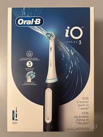 Oral B IO3 Nero - Spazzolino Elettrico