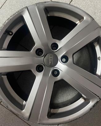 Cerchi in lega di 17 per audi A3
