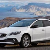 Volvo v40 cross 2018