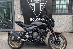 Triumph Trident 900