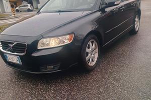 volevo v50 automatica!!!!