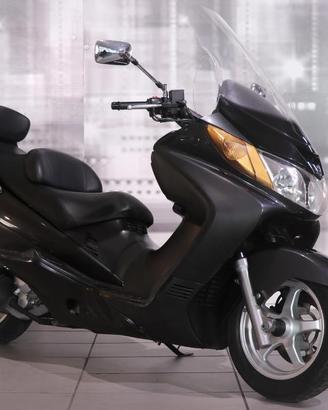 Suzuki Burgman 400