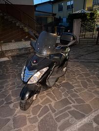 Scooter  125 blog malaguti
