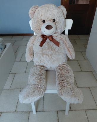 orso di peluche gigante XXL con fiocco