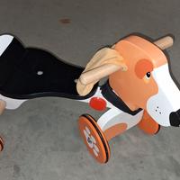 cane cavalcabile bracco (macchinina, triciclo)