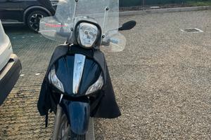 Piaggio Medley 150