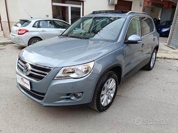 Volkswagen Tiguan 2.0 TDI DPF 4MOTION DSG Sport & 