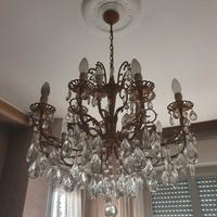 Lampadario vintage con gocce di cristallo 