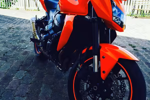 KAWASAKI Z750 2008