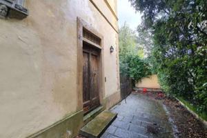 Complesso immobiliare a Bagno a Ripoli(FI)