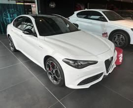 Alfa Romeo Giulia (2016) 2.2 Turbodiesel 210 ...