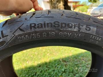 gomma 255/35 r19