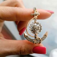 Spilla ancora ⚓ con cristalli e strass