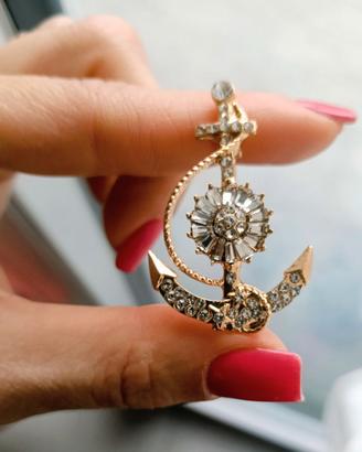 Spilla ancora ⚓ con cristalli e strass